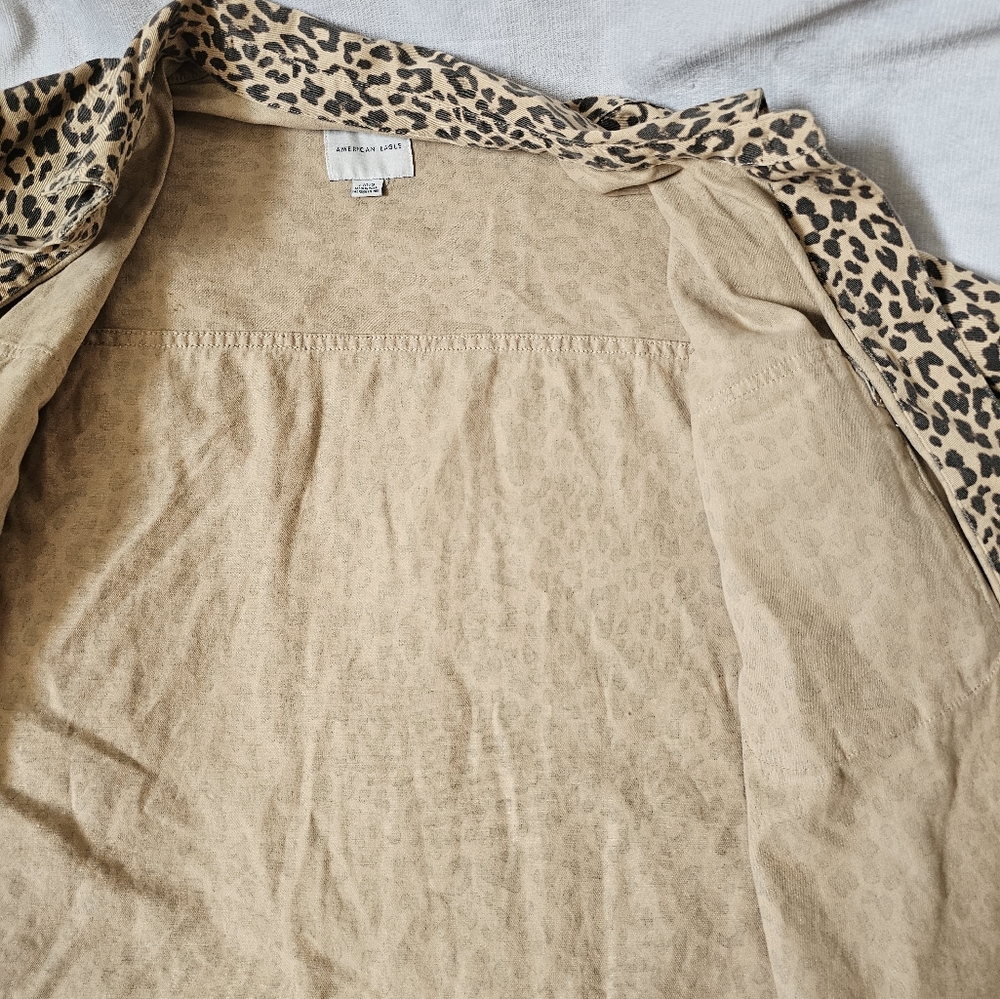 American Eagle Cropped Shacket - image 5